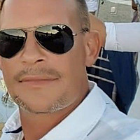 strph - homme bisexuel de 46 ans