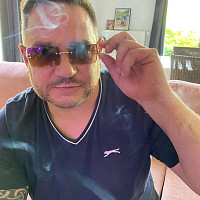 quetnel - homme bisexuel de 45 ans