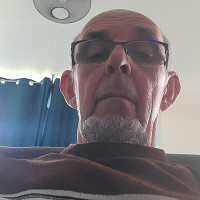 save - homme bisexuel de 70 ans