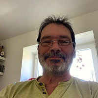 roberto78655 - gay de 57 ans