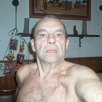 yoyoleperachois - gay de 63 ans