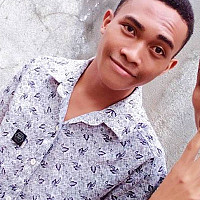 nofy372 - gay de 21 ans