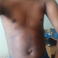 uh97ek - homme bisexuel de 23 ans