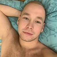 vladislav_skr - gay de 27 ans
