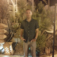 zendavid - gay de 44 ans