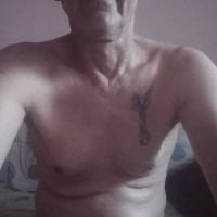 phiphi8366 - homme bisexuel de 60 ans