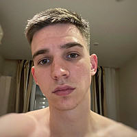 slav - gay de 24 ans