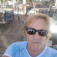 sdeb974 - gay de 58 ans