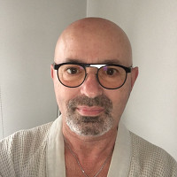 guillaume87 - gay de 73 ans