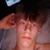 dribli - homme bisexuel de 18 ans