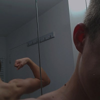 roro.vdc - homme bisexuel de 19 ans