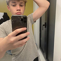 alexissss - gay de 19 ans