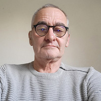 nico8060 - homme bisexuel de 65 ans