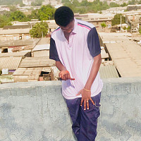 babylily0012 - homme bisexuel de 36 ans