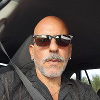 man972 - homme bisexuel de 55 ans