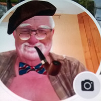 lekir - homme bisexuel de 70 ans