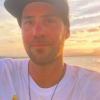 planthol - homme bisexuel de 33 ans