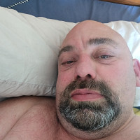 xav33190 - gay de 48 ans