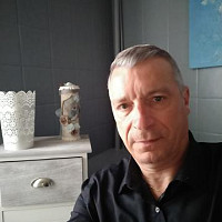 complix - homme bisexuel de 57 ans