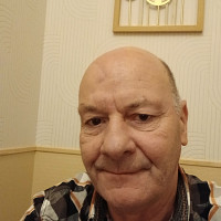 louis49140 - gay de 68 ans