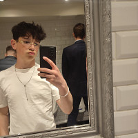 anthony.3745 - gay de 22 ans
