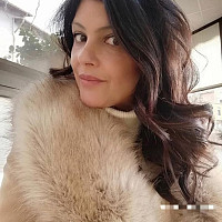 mathilde98 - femme bisexuelle de 41 ans