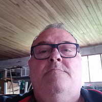veve24700 - gay de 57 ans