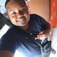 malbaraise - lesbienne de 25 ans