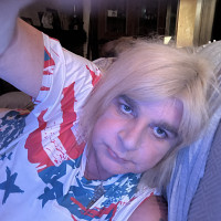 furie - lesbienne de 55 ans