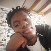 eliot97421 - homme bisexuel de 19 ans