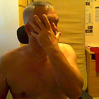 fredduvar - homme bisexuel de 58 ans