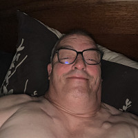 grosmanu - homme bisexuel de 56 ans