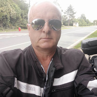 platoune - homme bisexuel de 59 ans