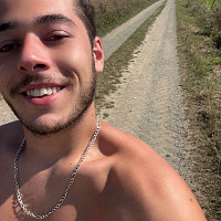 br7723z - homme hétéro curieux de 25 ans