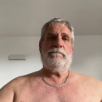 toupinois - homme bisexuel de 68 ans