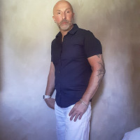 merveilleux - homme bisexuel de 53 ans
