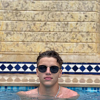 zack1210 - homme bisexuel de 23 ans