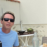 cdrick - homme bisexuel de 49 ans