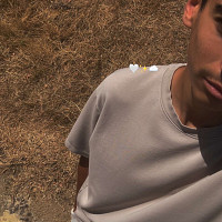 barista - homme bisexuel de 23 ans