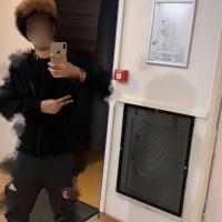 imn7200 - lesbienne de 18 ans