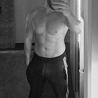 pioneer - homme bisexuel de 34 ans