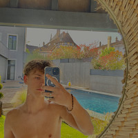 ewan - homme bisexuel de 20 ans