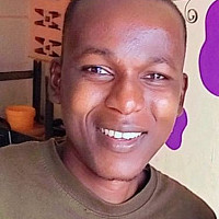steeve88 - homme hétéro curieux de 32 ans