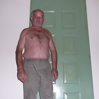 hommebi56 - homme bisexuel de 67 ans