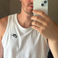 brim - gay de 32 ans