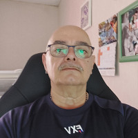 charly-22 - homme bisexuel de 65 ans