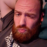 gust - homme bisexuel de 52 ans