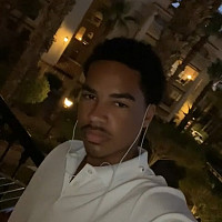 naz.km - gay de 18 ans