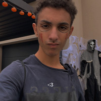 ylancg - gay de 18 ans