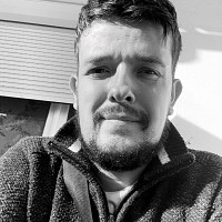moi.nouveau - homme hétéro curieux de 29 ans